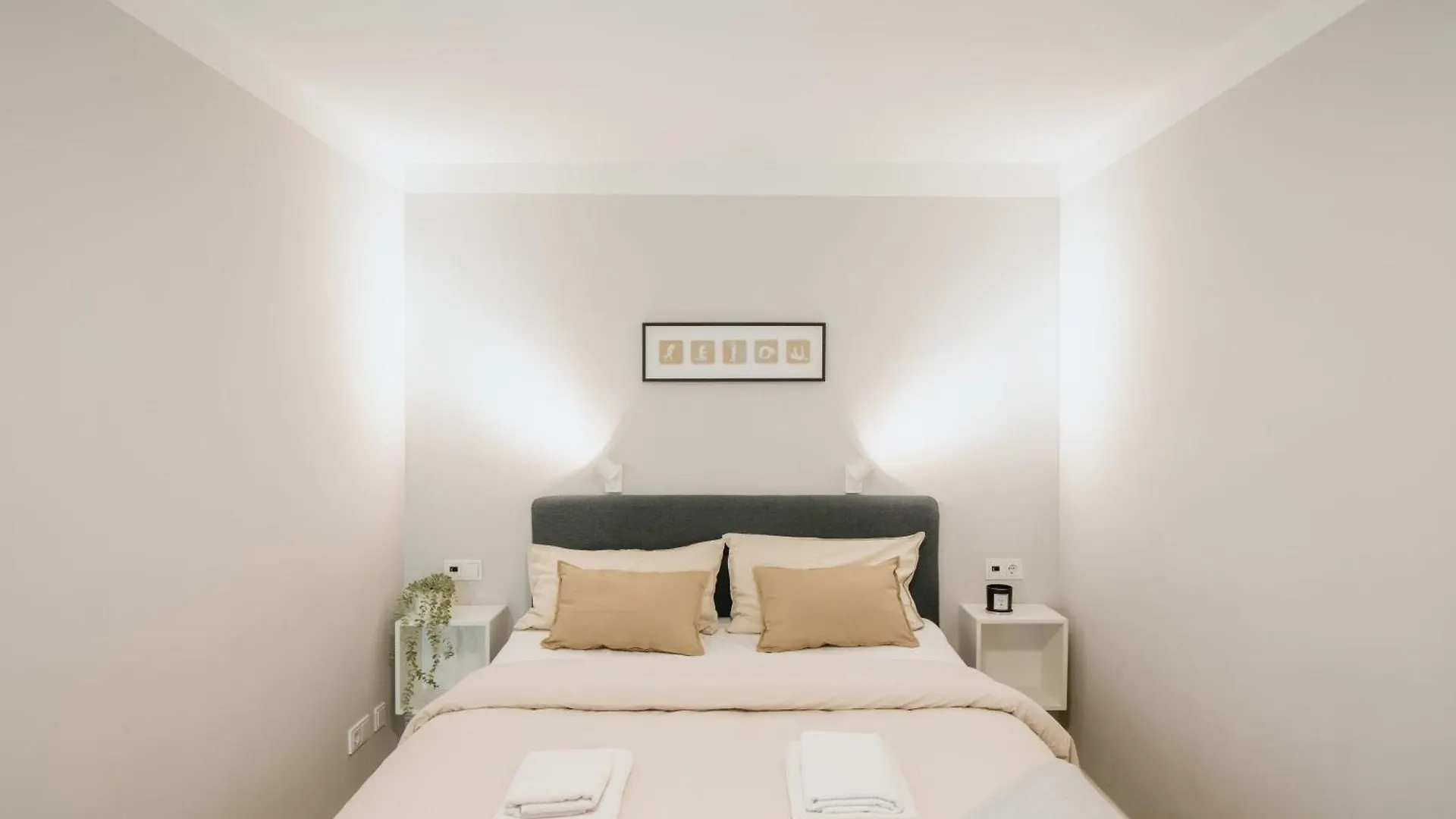 Homely Berlin - Cozy Studio, Modern, Near Theater & Kurfuerstendamm 0*,
