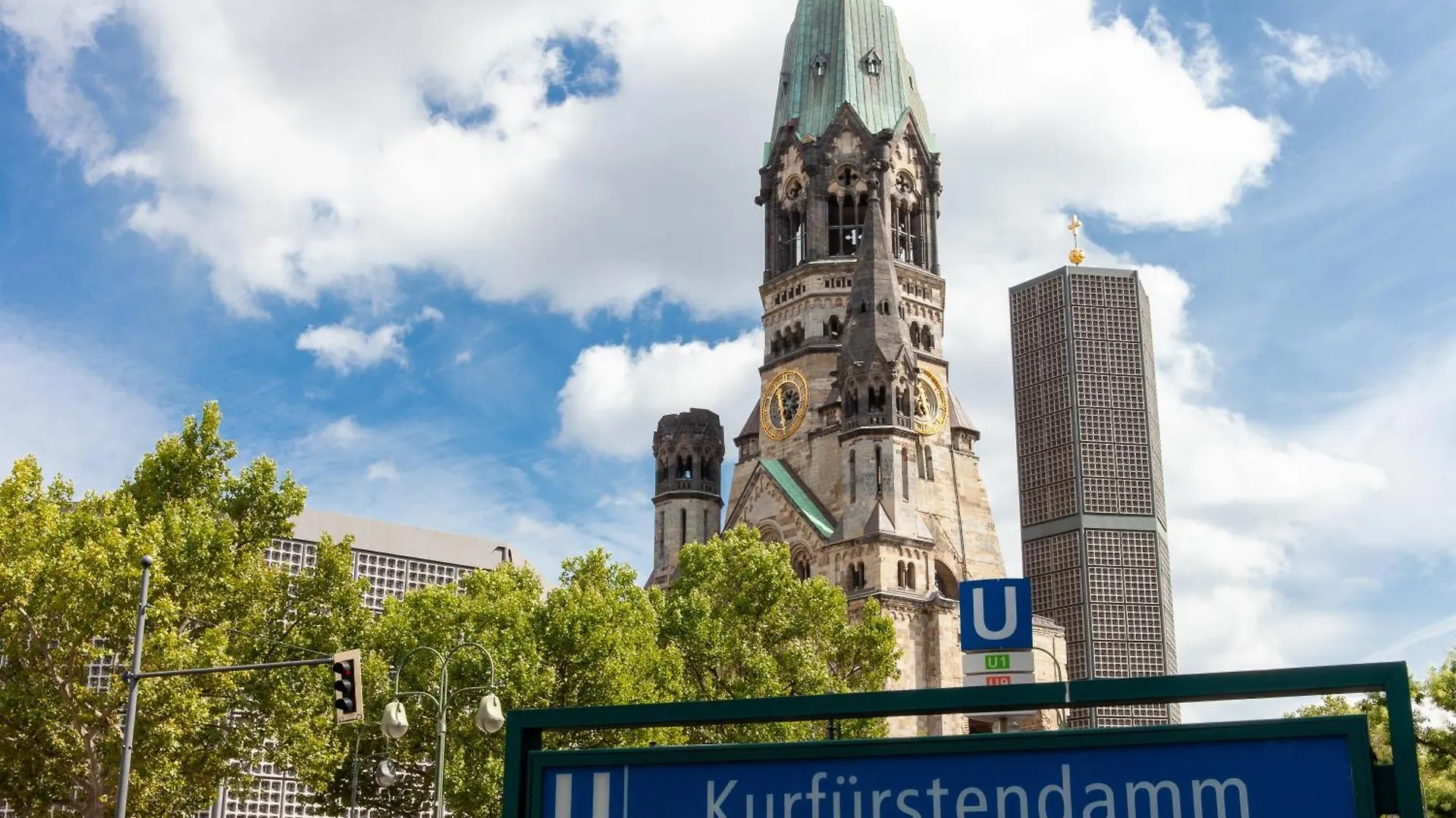 Homely Berlin - Cozy Studio, Modern, Near Theater & Kurfuerstendamm